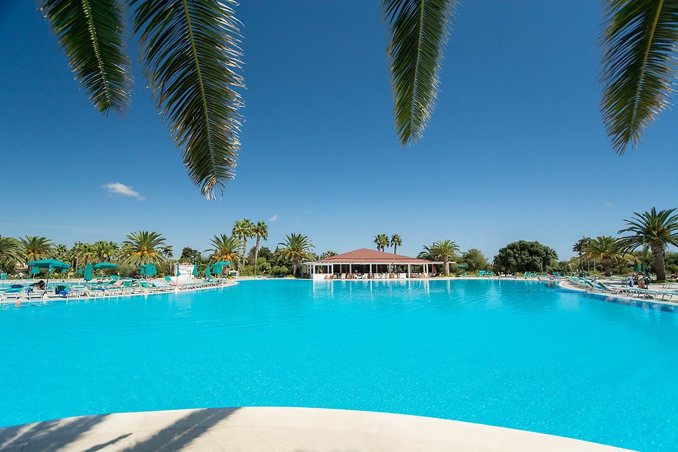 Orosei Marina Resort – Club Hotel Marina Beach & Garden - Hauptansicht