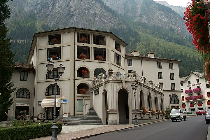 Pré Saint Didier Residence Universo - Hauptansicht